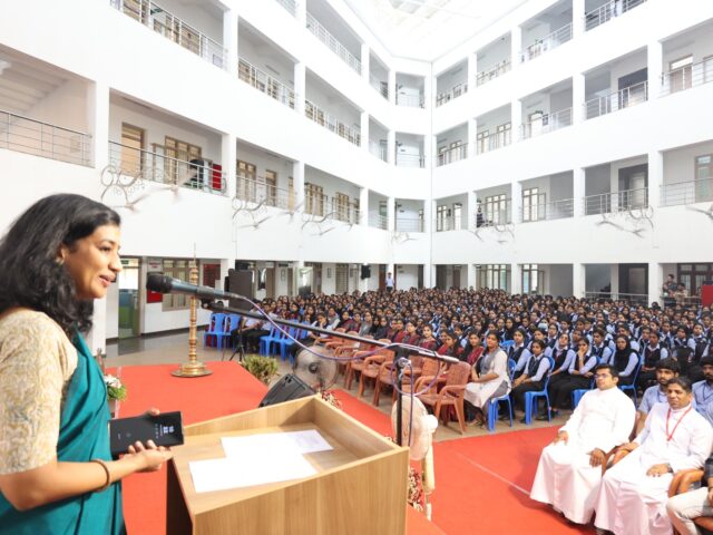 429679205_794688759352872_8489242285821386483_n